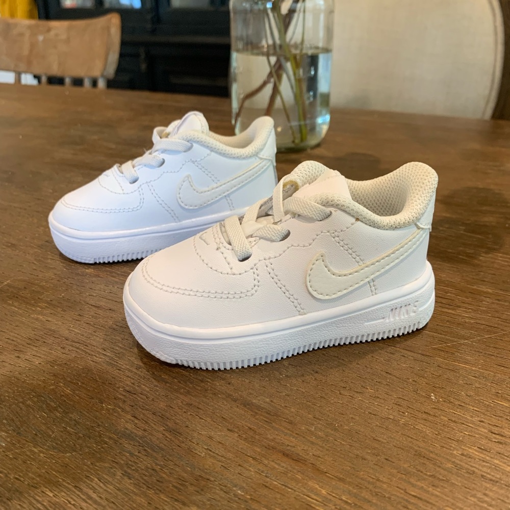 Baby All White Nike